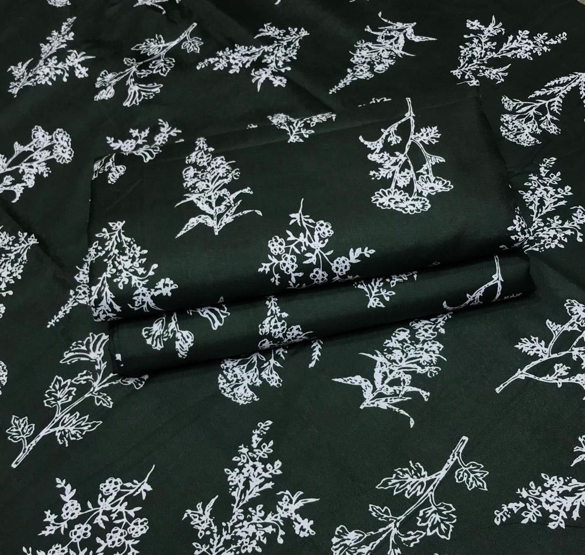 2025-FLORAL PRINTS 2PC KHADDAR Wear